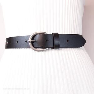 Black Leather Like Unisex Belt Small Waist Mulitcolor Central Stitch Pattern